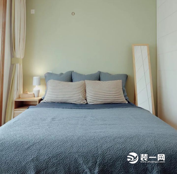 70平米两居室房子做微整 就实现了空间的超大